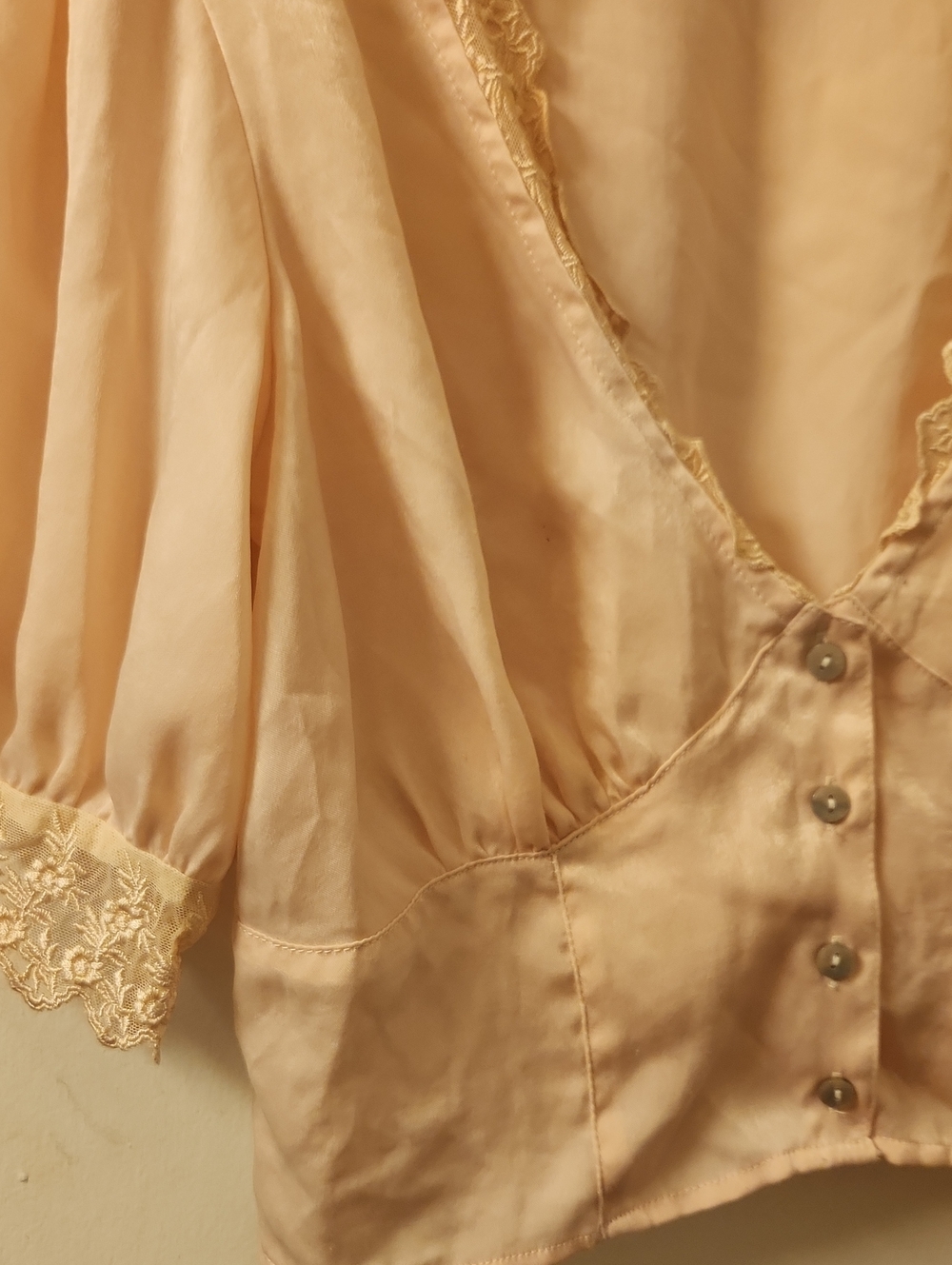 Urban Outfitters Blush Lace-Trim Puff Sleeve Top - Picture 9 of 9